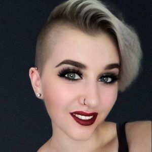 Meet your Posher, Kaitlin